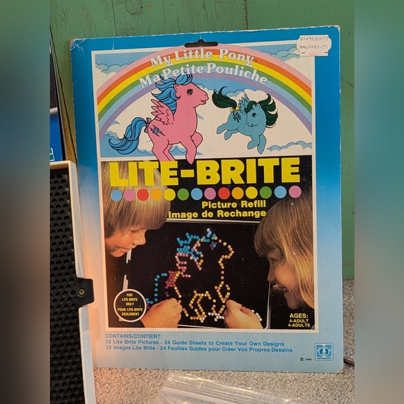 Vintage Lite Brite Toy Lot - Lite Brite, Pic Refills, Pegs! - Picture 5 of 8